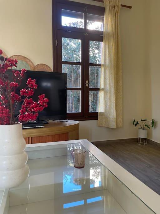 Αrchontiko Theofilou Apartment Thessaloníki Ngoại thất bức ảnh